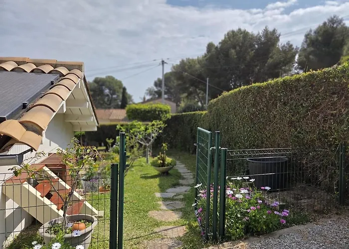 Semesterbostad Maison Margot Provencale A 300m De La *