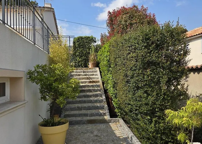 Semesterbostad Maison Margot Provencale A 300m De La Cavalaire-sur-Mer