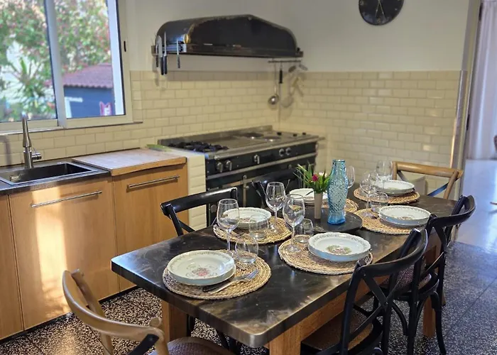 Semesterbostad Maison Margot Provencale A 300m De La *